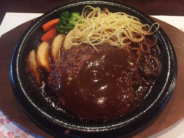 メガハンバーグ